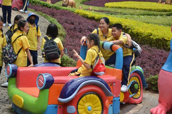 โรงเรียนปรีชานุศาสน์